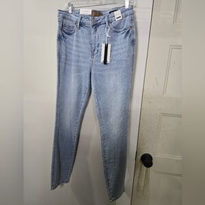 Size 13! NWTS, Tummy Control, Mid Rise Judy Blue Light Wash Skinny Jeans